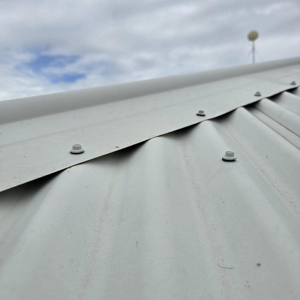 Roof retrofit gaps