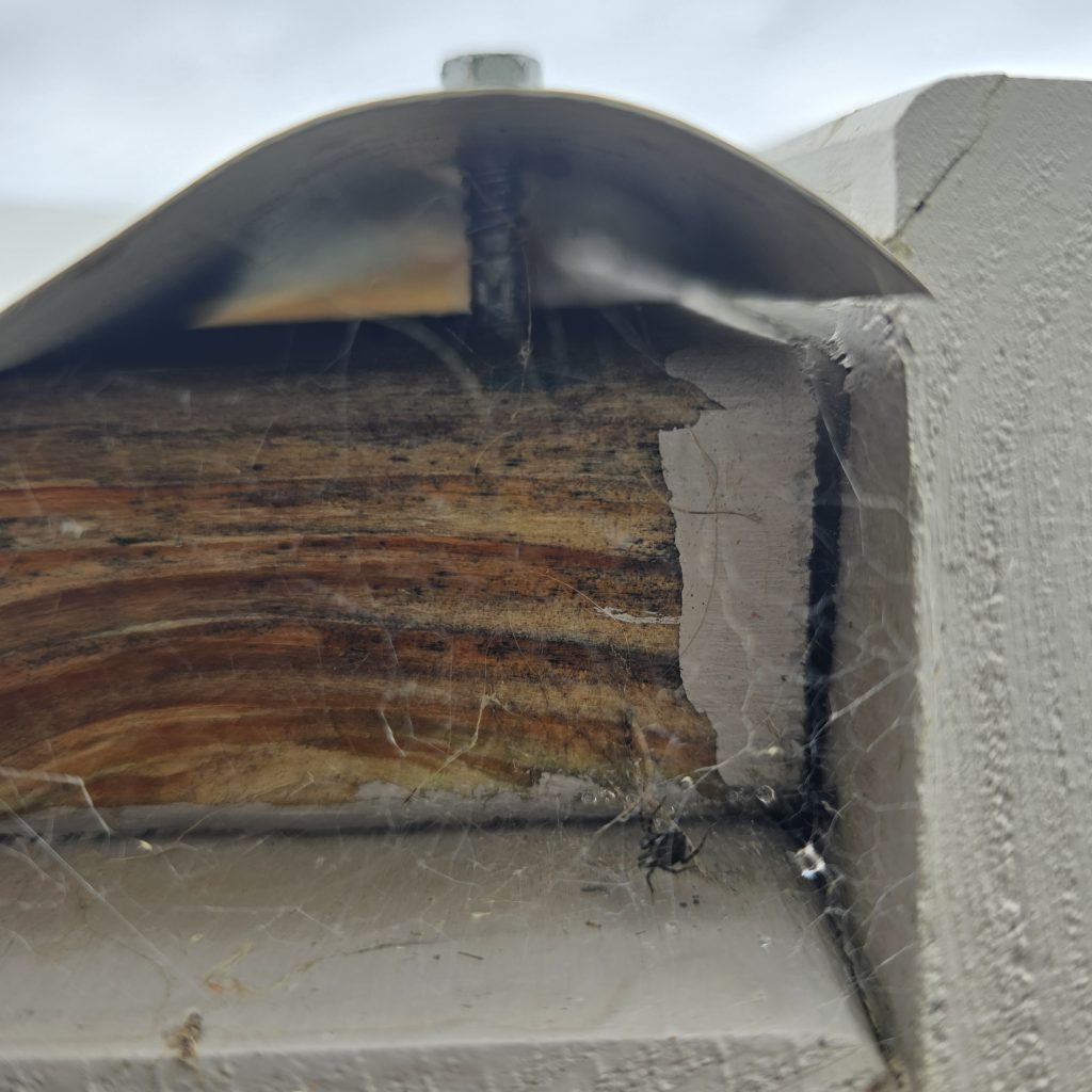 Roof retrofit gaps